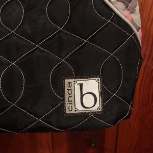Cindab, Quilted, Nylon Purse Blk/ Grey/Pink/White
